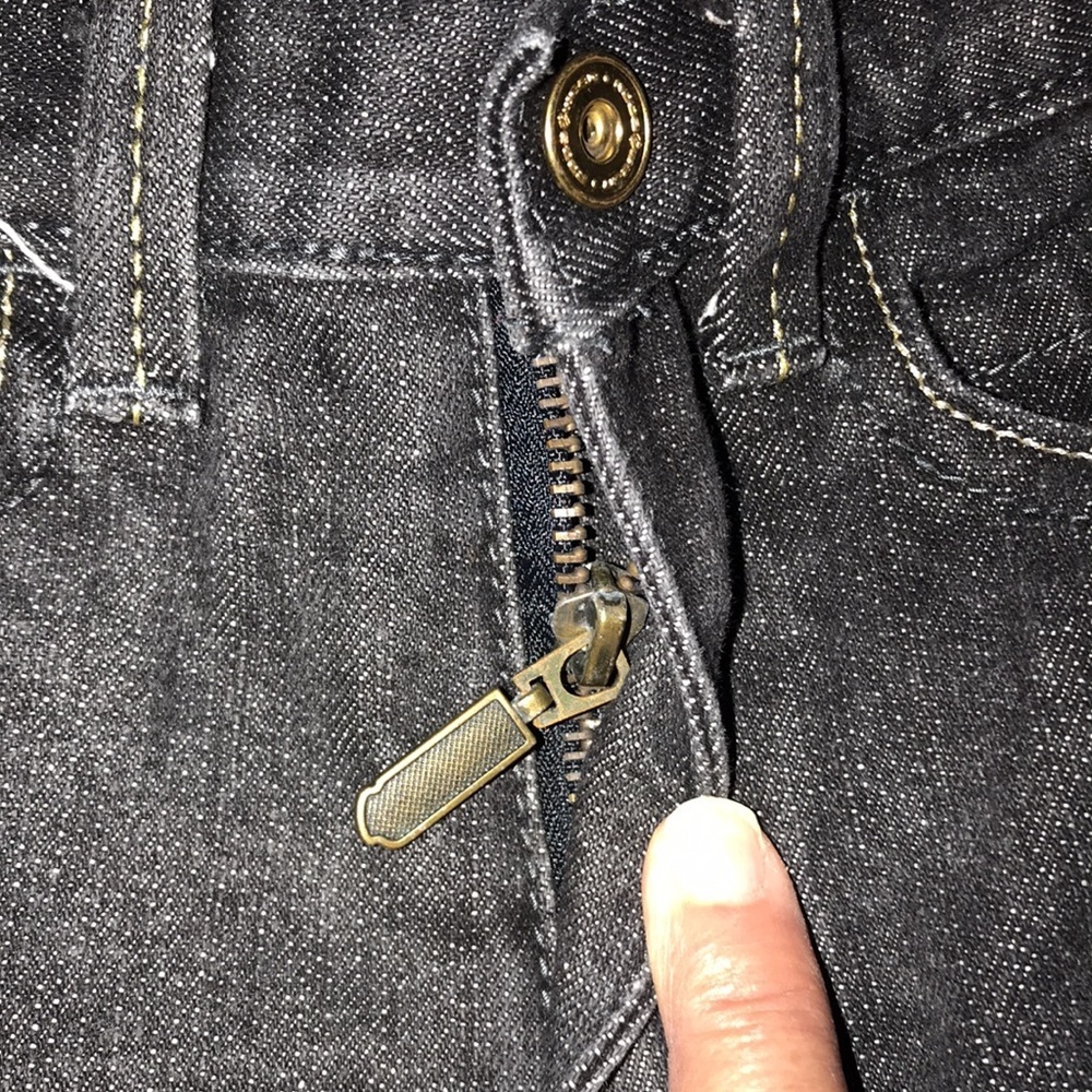 Boy’s Rocawear Jeans - Picture 3 of 9
